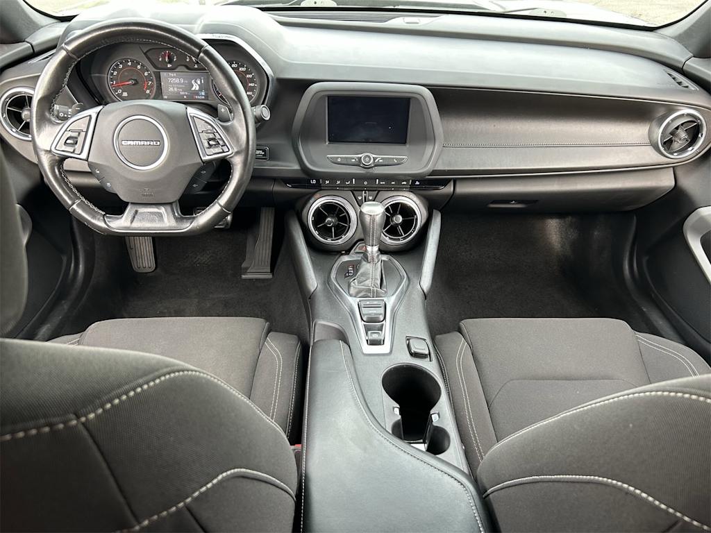 2020 Chevrolet Camaro  14