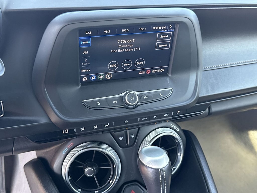 2020 Chevrolet Camaro  11