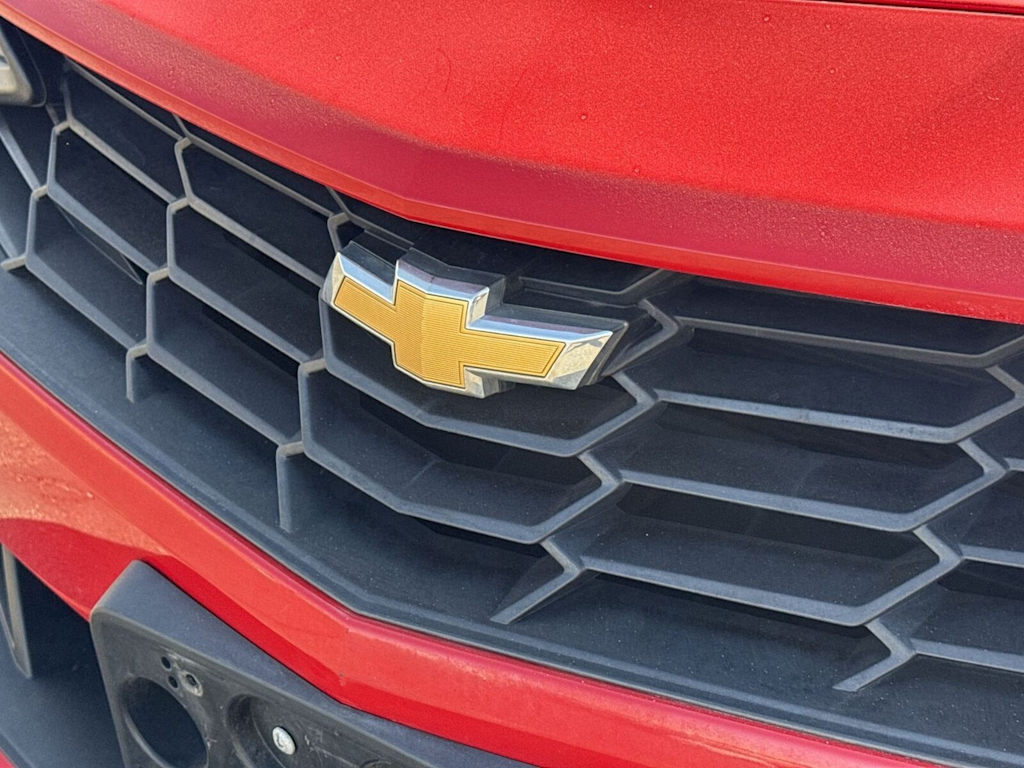 2020 Chevrolet Camaro  32