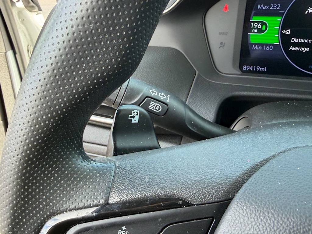 Thumbnail: 2023 Chevrolet Bolt EUV - 19