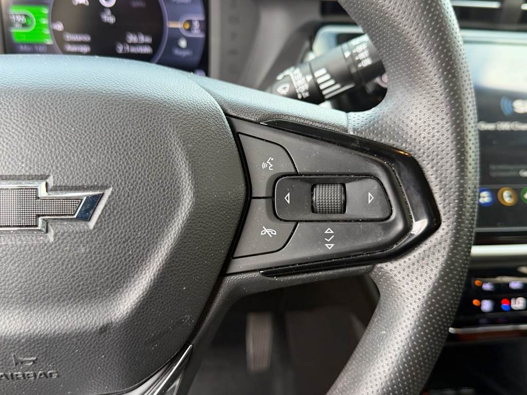 Thumbnail: 2023 Chevrolet Bolt EUV - 18
