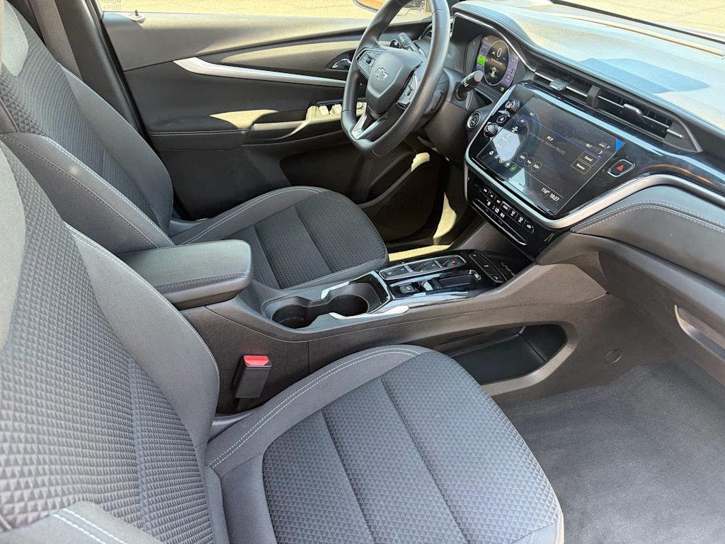 Thumbnail: 2023 Chevrolet Bolt EUV - 9