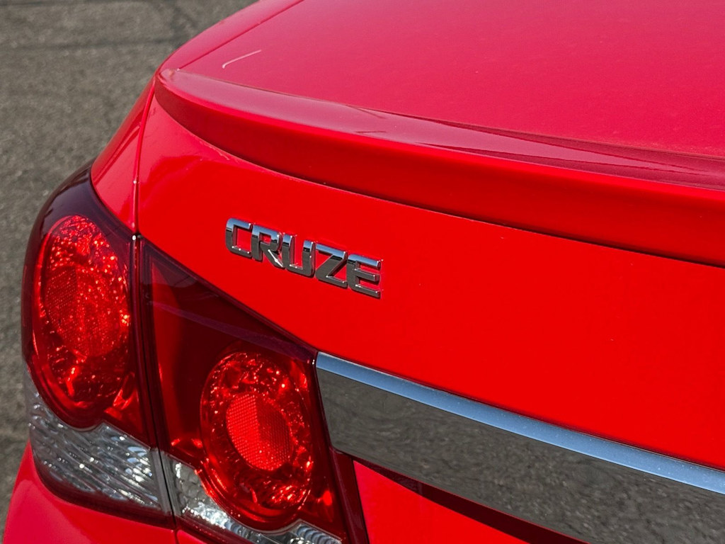 Thumbnail: 2014 Chevrolet Cruze - 18