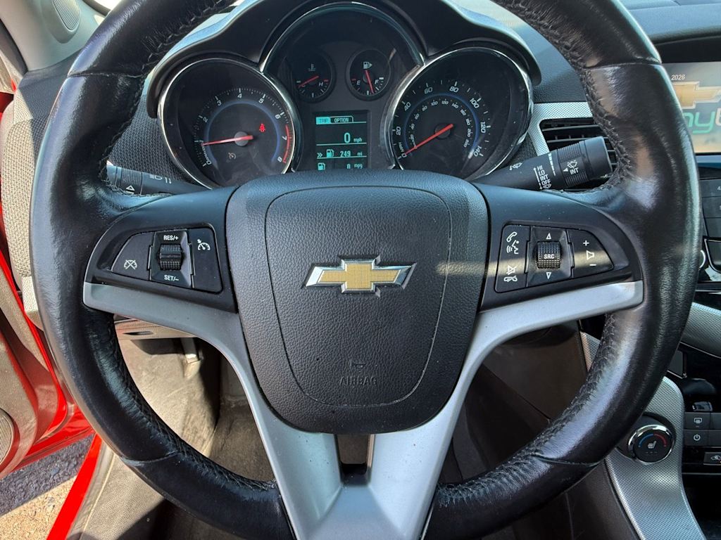 Thumbnail: 2014 Chevrolet Cruze - 10