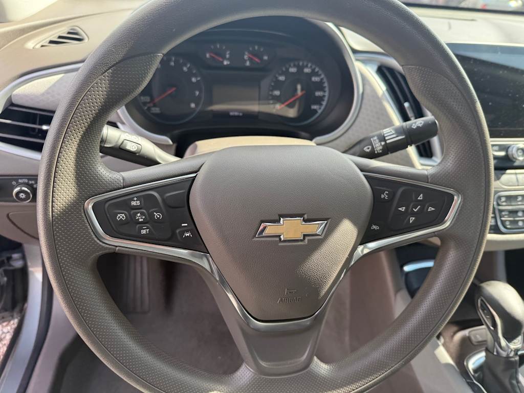 Thumbnail: 2024 Chevrolet Malibu - 2