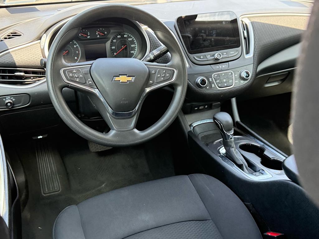 2023 Chevrolet Malibu LT 2