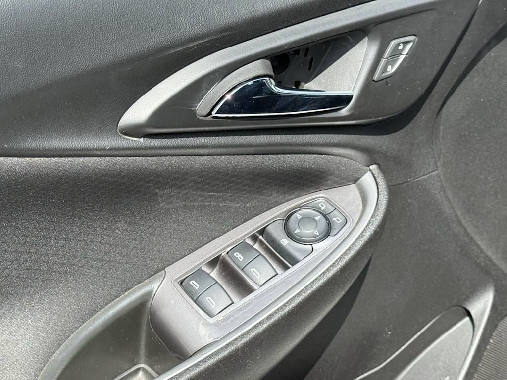 2023 Chevrolet Malibu LT 18