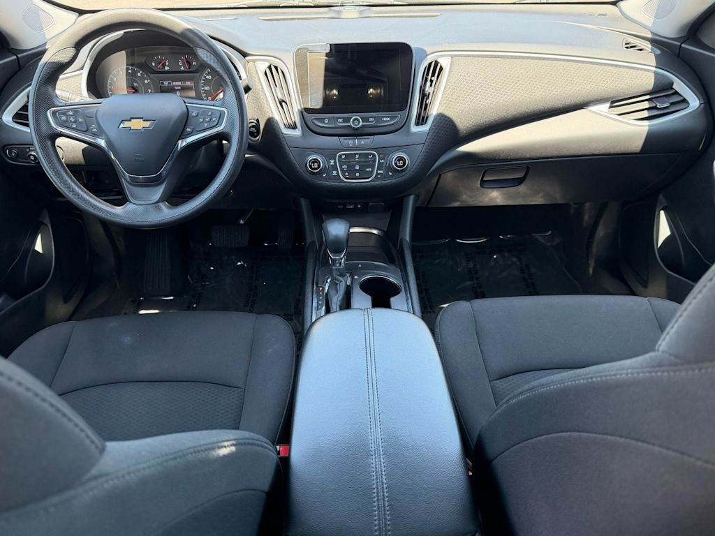 Thumbnail: 2023 Chevrolet Malibu - 2