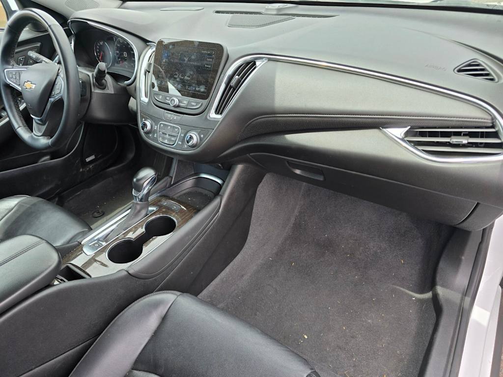 Thumbnail: 2024 Chevrolet Malibu - 2
