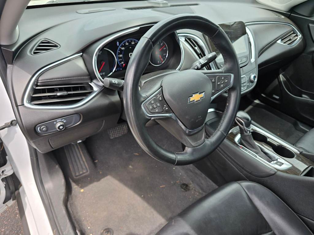 Thumbnail: 2024 Chevrolet Malibu - 8