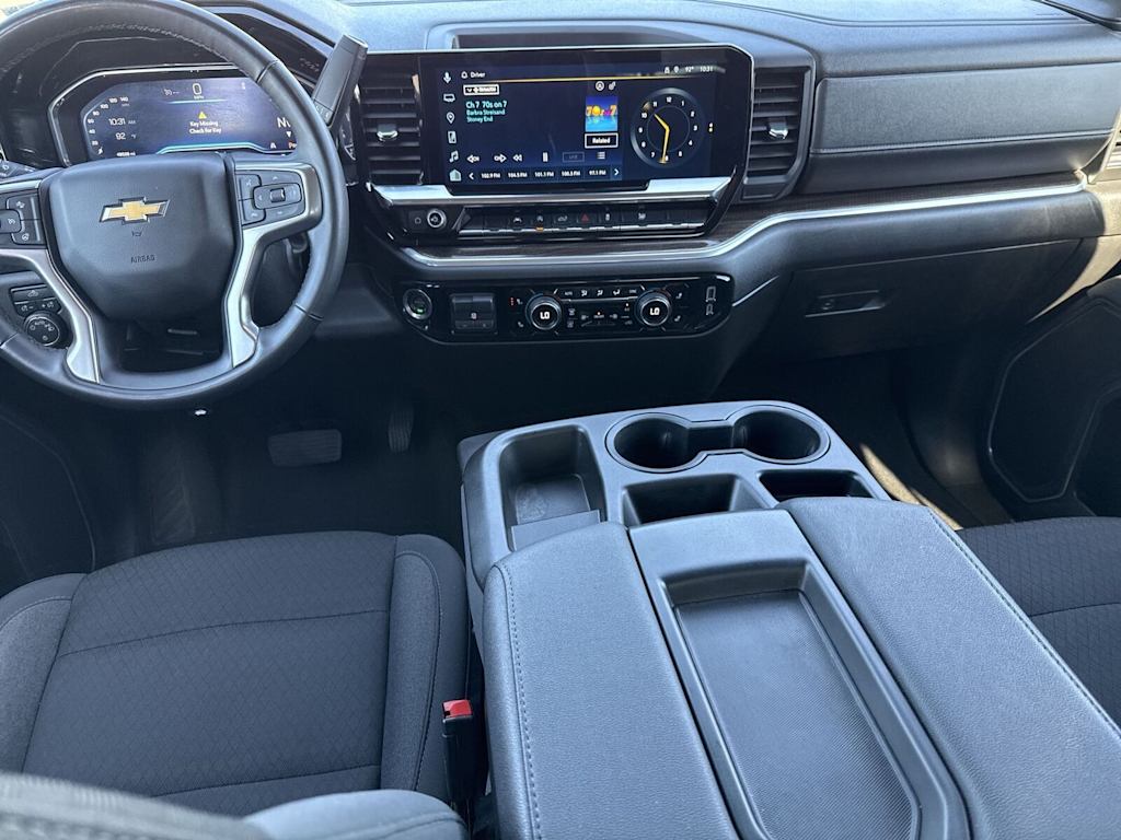 Thumbnail: 2025 Chevrolet Silverado 1500 - 2