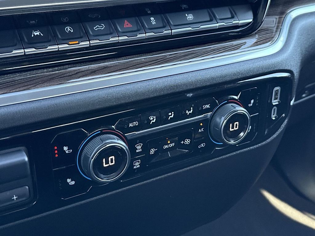 Thumbnail: 2025 Chevrolet Silverado 1500 - 25