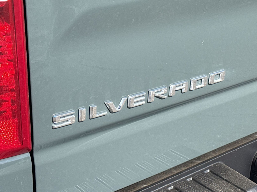 Thumbnail: 2025 Chevrolet Silverado 1500 - 31