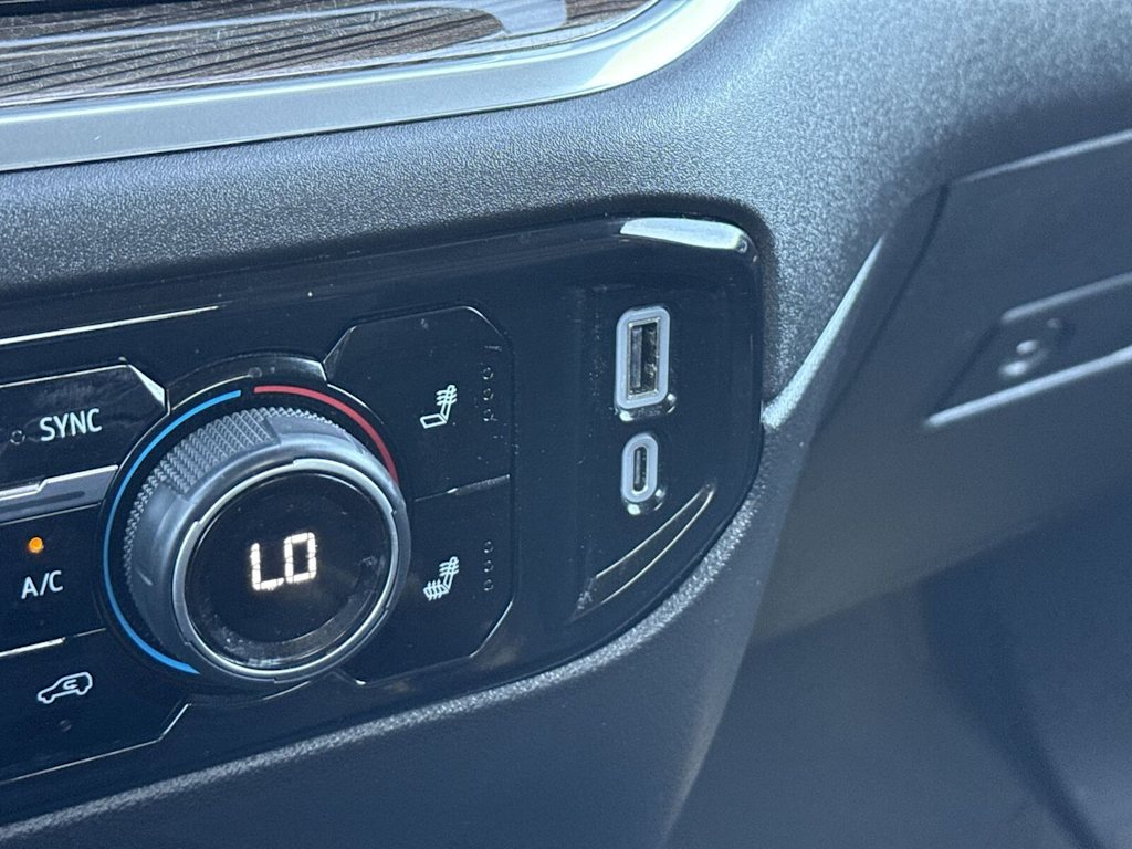 Thumbnail: 2025 Chevrolet Silverado 1500 - 26