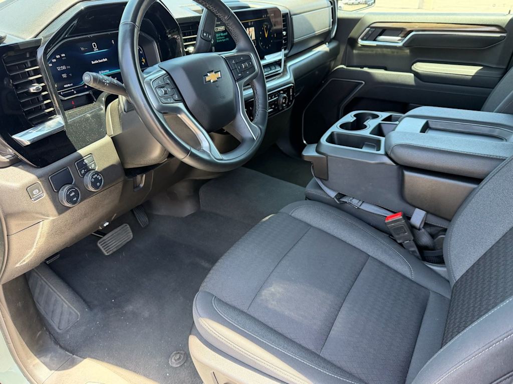 Thumbnail: 2025 Chevrolet Silverado 1500 - 8