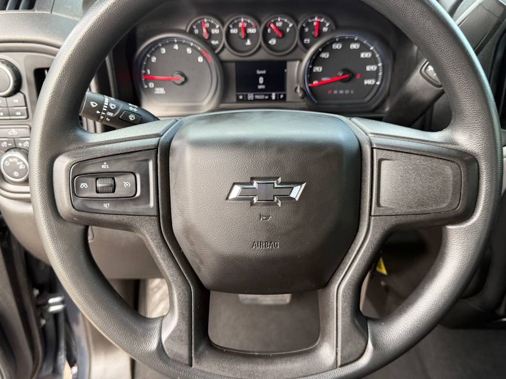 Thumbnail: 2021 Chevrolet Silverado 1500 - 23
