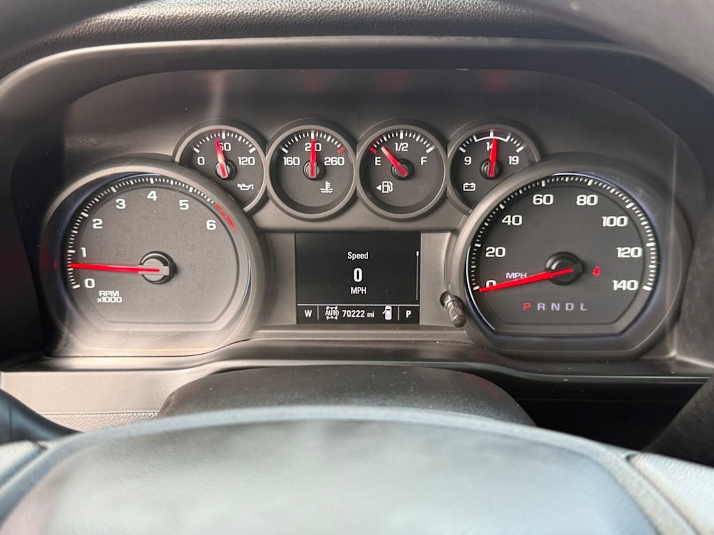 Thumbnail: 2021 Chevrolet Silverado 1500 - 16