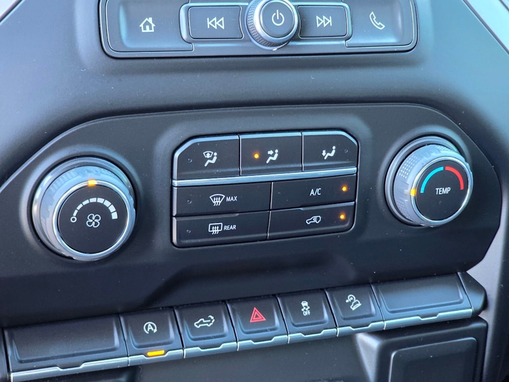 Thumbnail: 2022 Chevrolet Silverado 1500 - 25