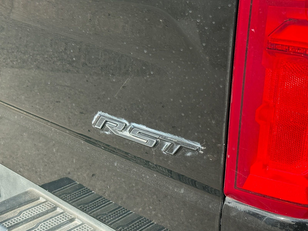 Thumbnail: 2020 Chevrolet Silverado 1500 - 5