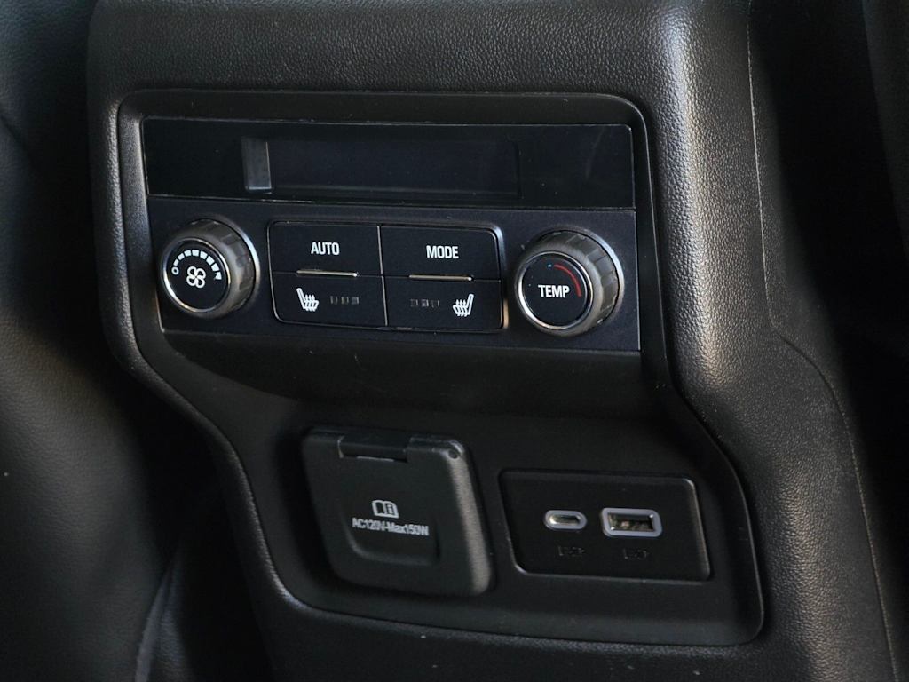Thumbnail: 2022 GMC Acadia - 16