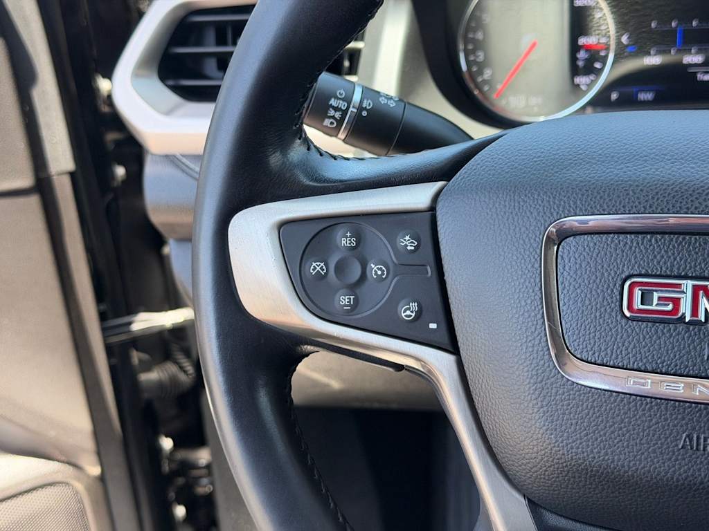 Thumbnail: 2022 GMC Acadia - 24