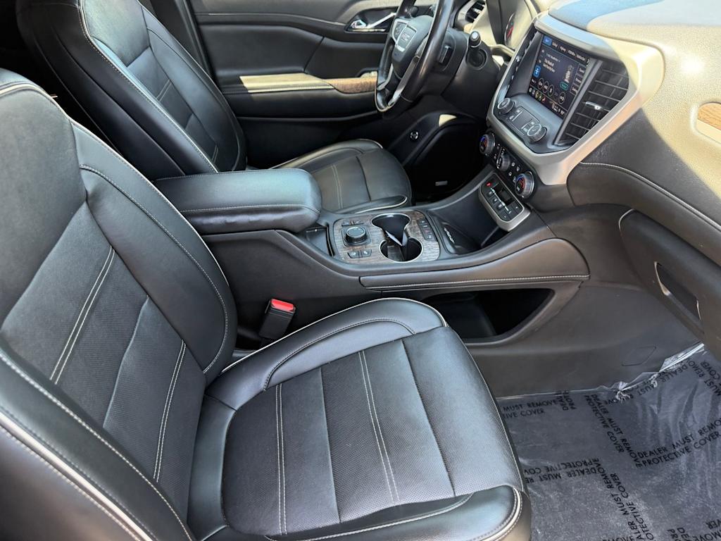 Thumbnail: 2022 GMC Acadia - 10
