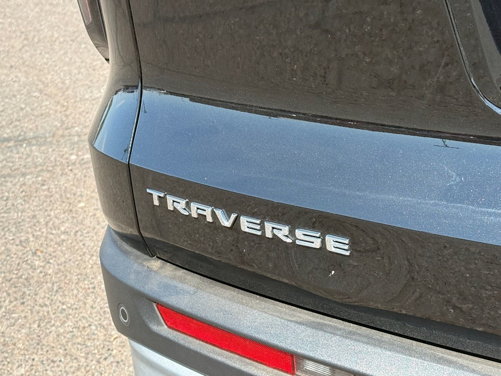 Thumbnail: 2026 Chevrolet Traverse - 5