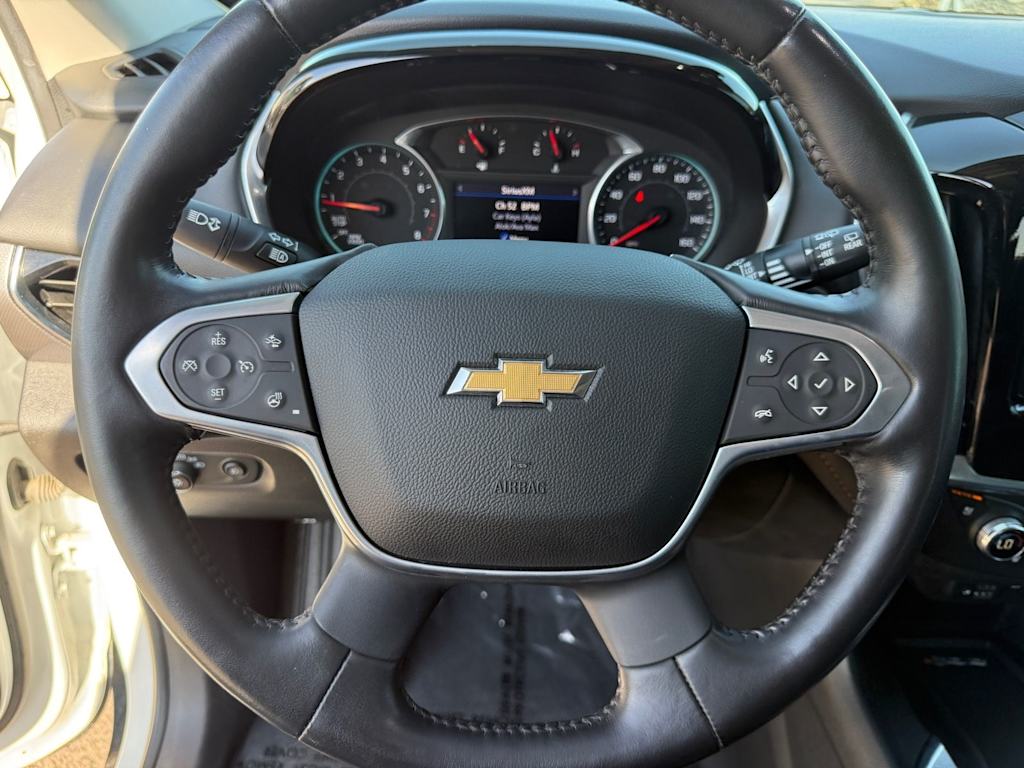 Thumbnail: 2021 Chevrolet Traverse - 9