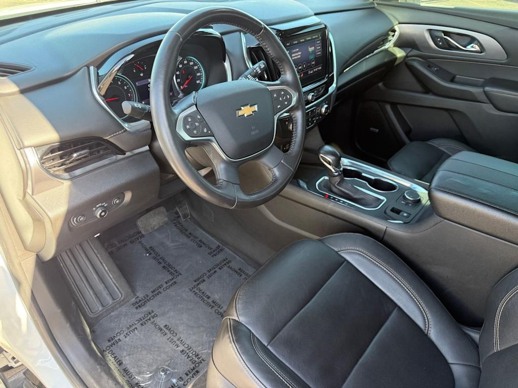 Thumbnail: 2021 Chevrolet Traverse - 2