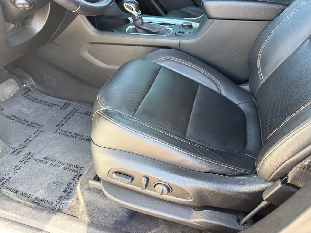 Thumbnail: 2021 Chevrolet Traverse - 21