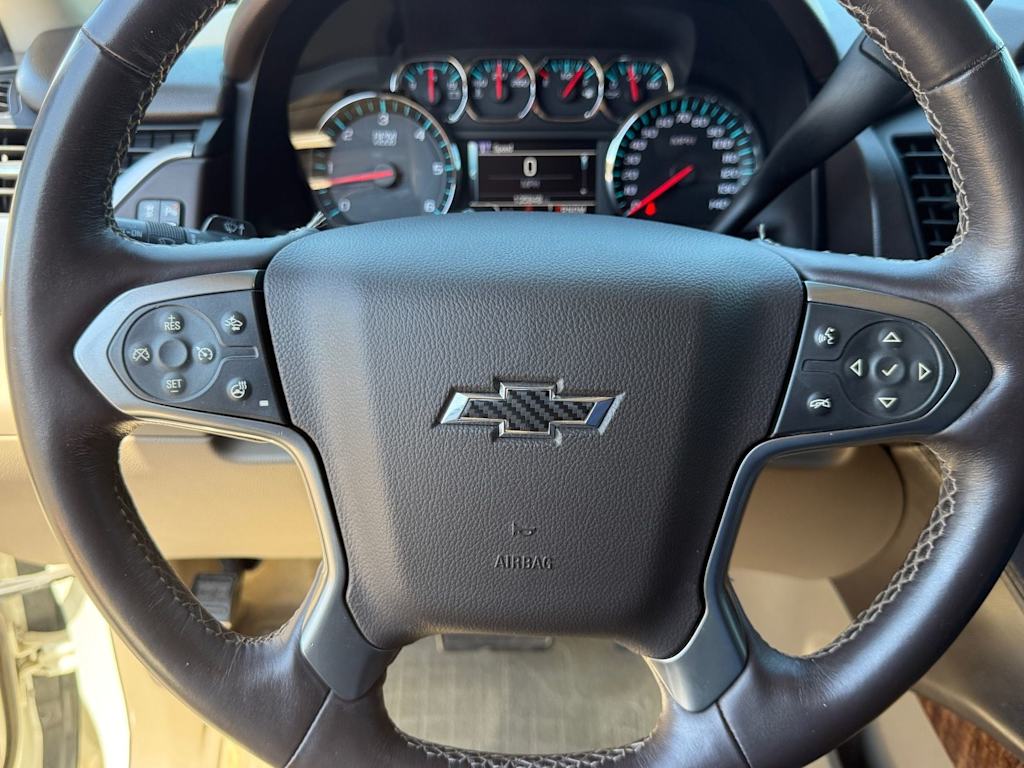 Thumbnail: 2015 Chevrolet Tahoe - 18