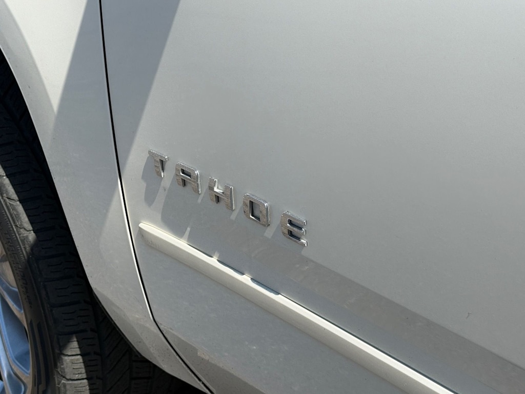 Thumbnail: 2015 Chevrolet Tahoe - 15
