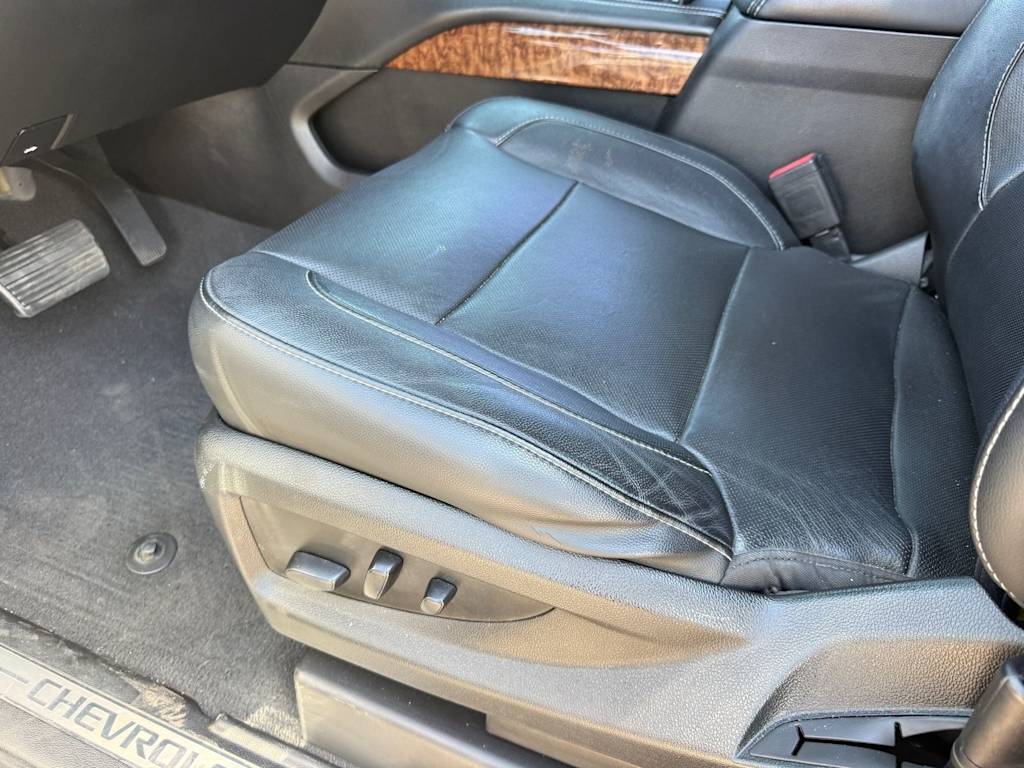 Thumbnail: 2020 Chevrolet Tahoe - 21