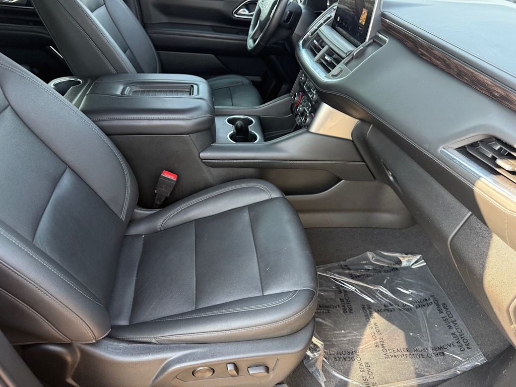 Thumbnail: 2022 Chevrolet Suburban - 31
