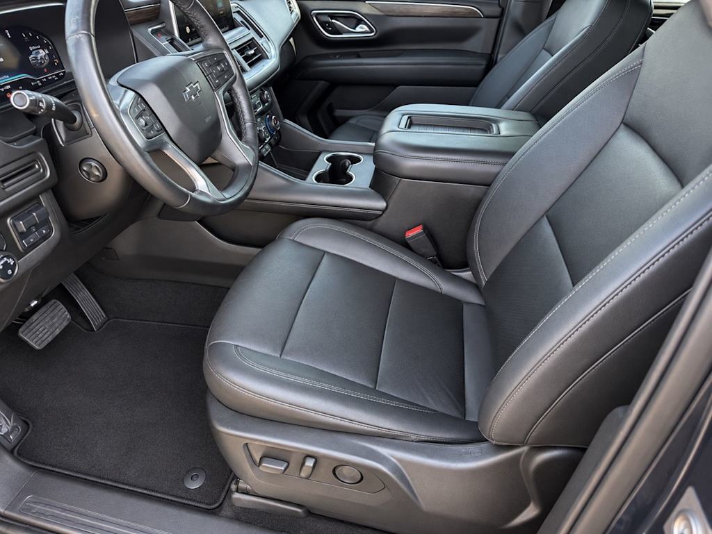 Thumbnail: 2022 Chevrolet Suburban - 9