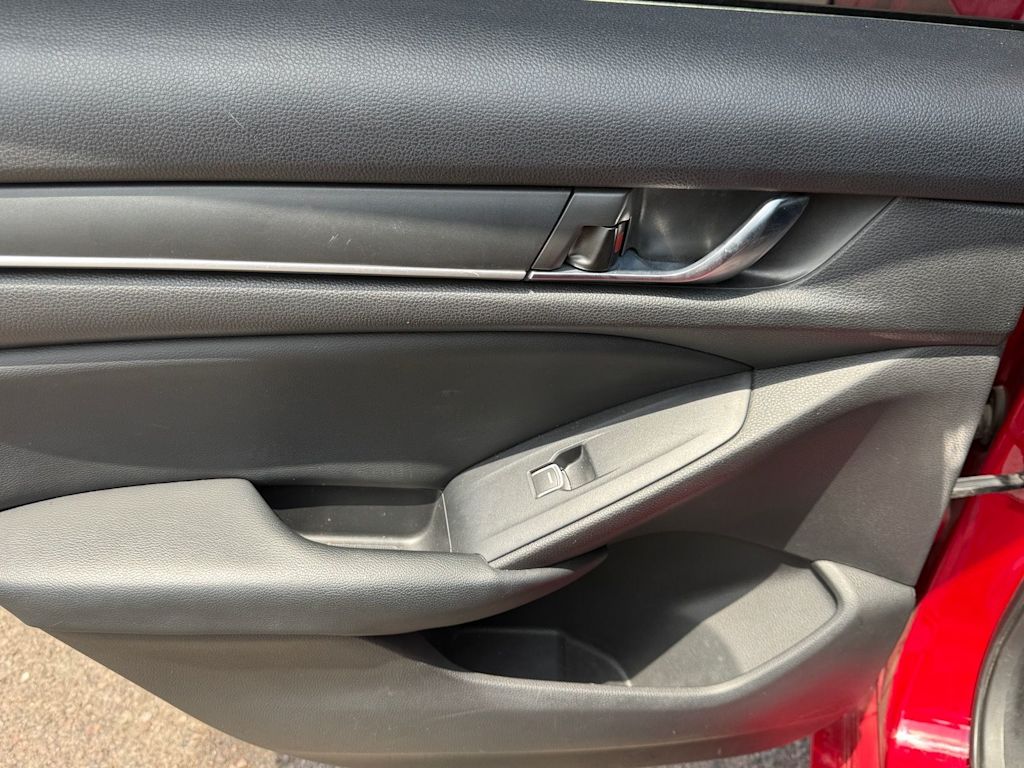 Thumbnail: 2018 Honda Accord - 21
