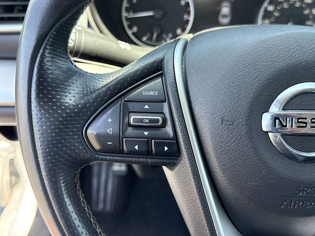 2020 Nissan Maxima SV 28