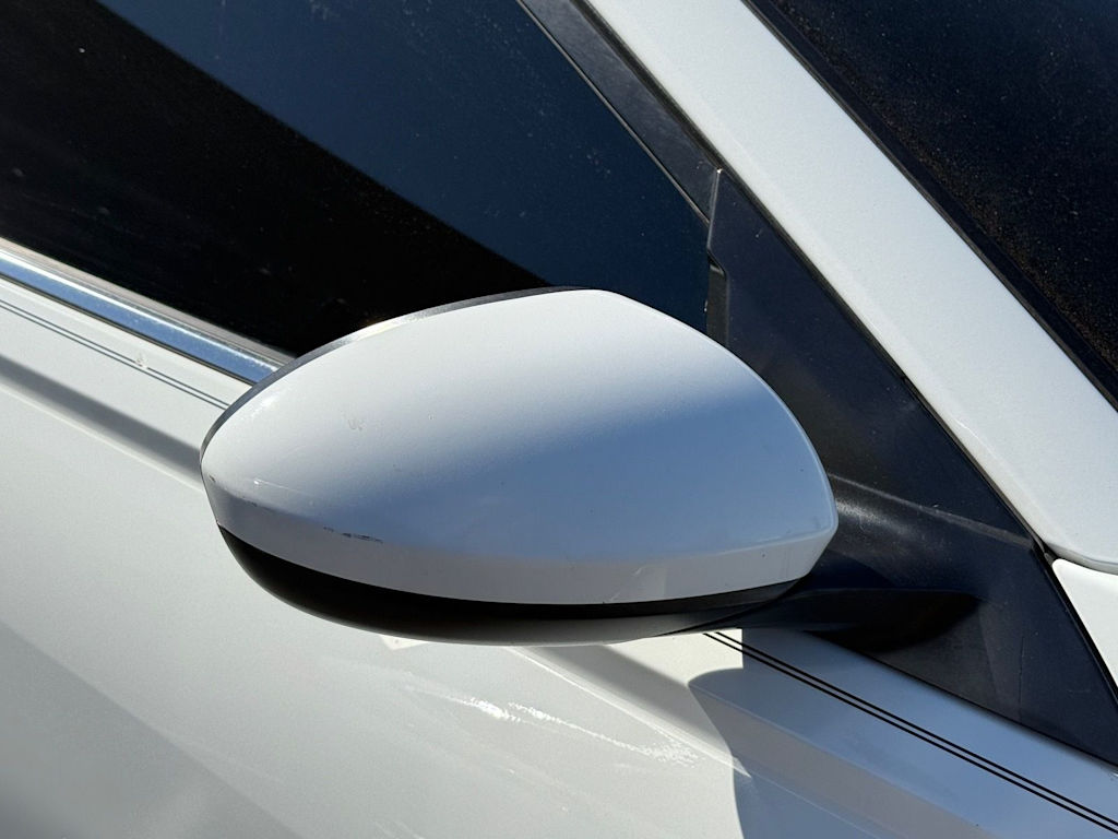 Thumbnail: 2019 Nissan Altima - 12