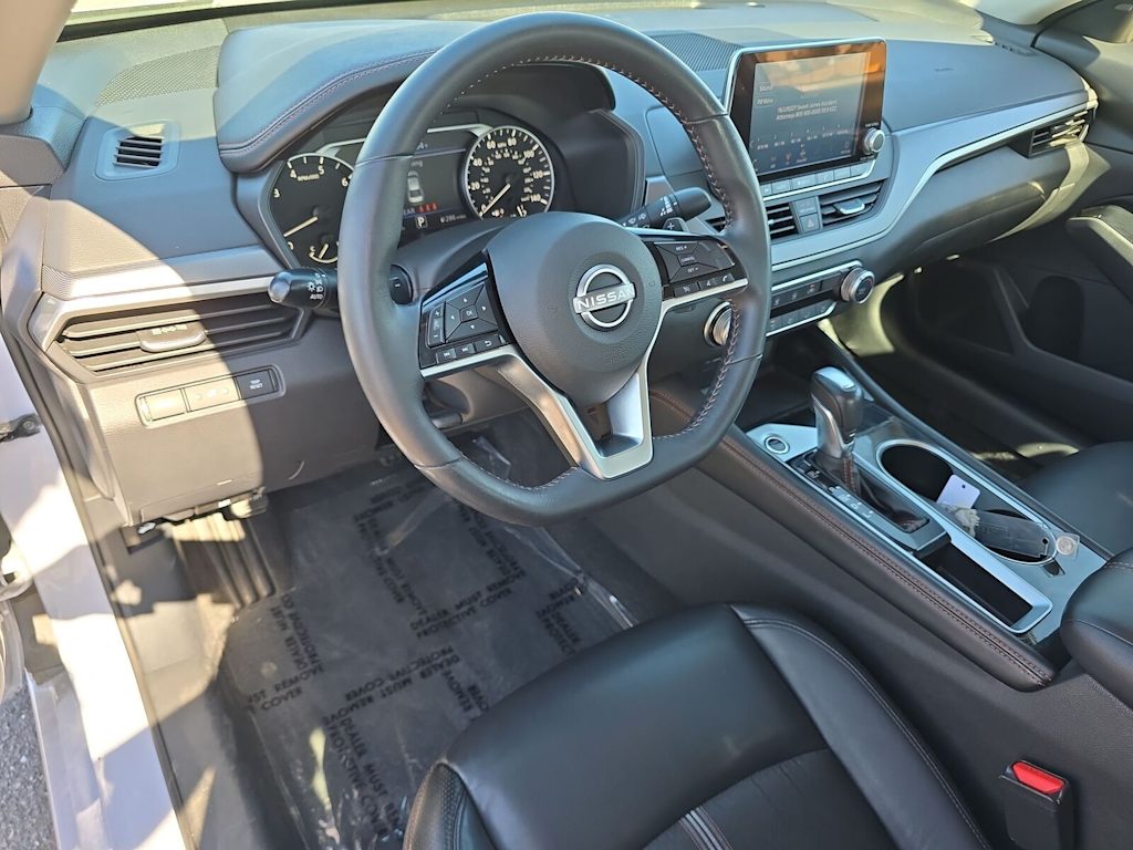Thumbnail: 2024 Nissan Altima - 10