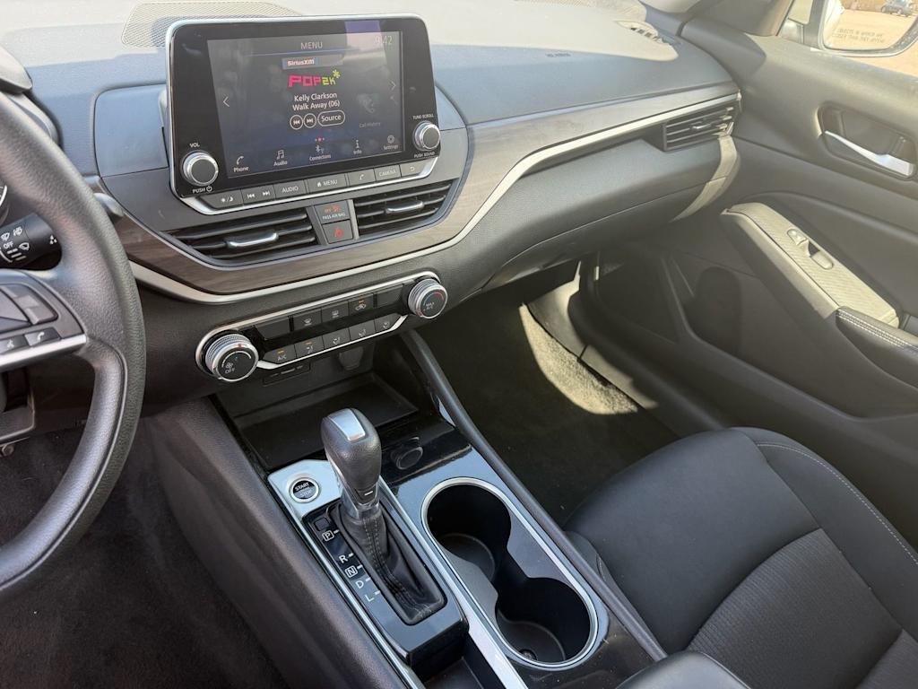 Thumbnail: 2024 Nissan Altima - 12