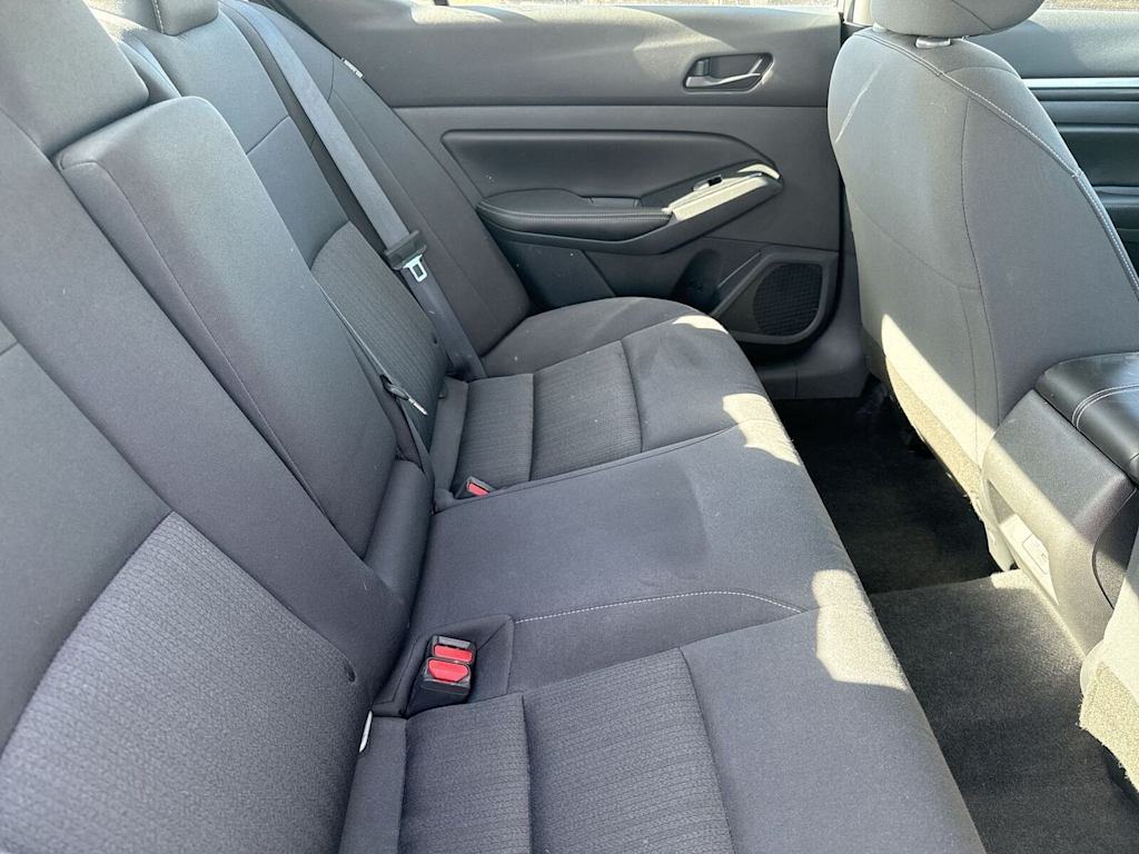 Thumbnail: 2023 Nissan Altima - 12