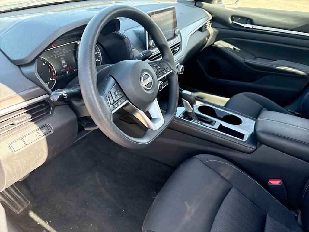 Thumbnail: 2023 Nissan Altima - 13