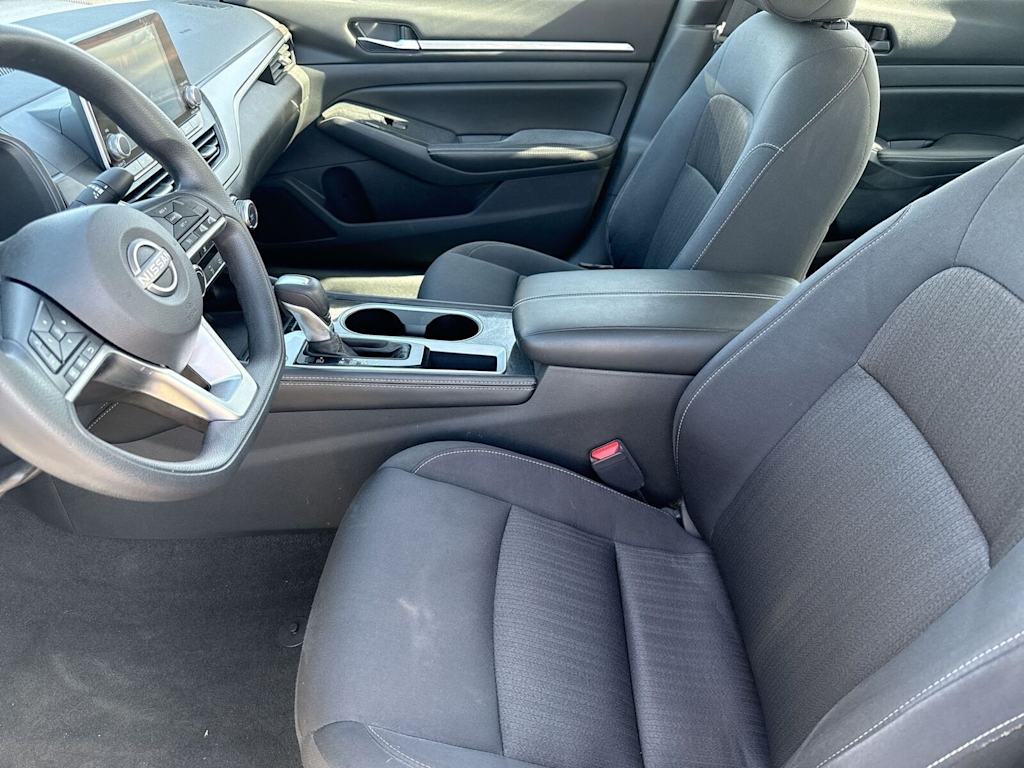 Thumbnail: 2023 Nissan Altima - 11