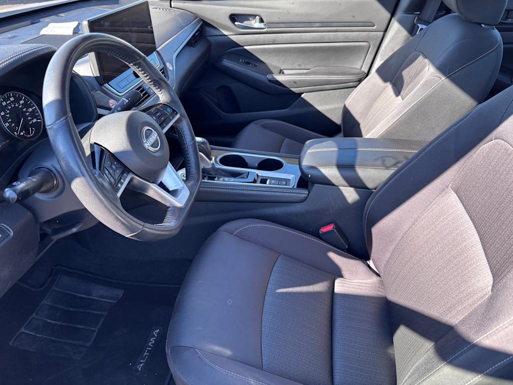 Thumbnail: 2024 Nissan Altima - 9