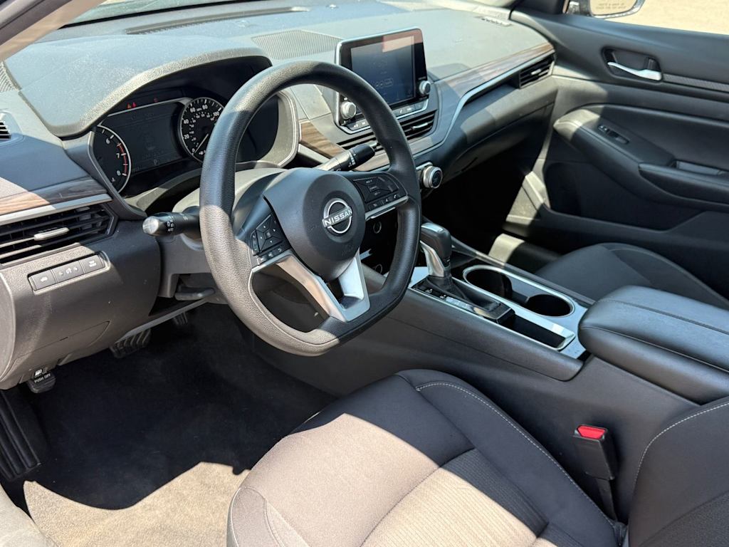 Thumbnail: 2024 Nissan Altima - 6