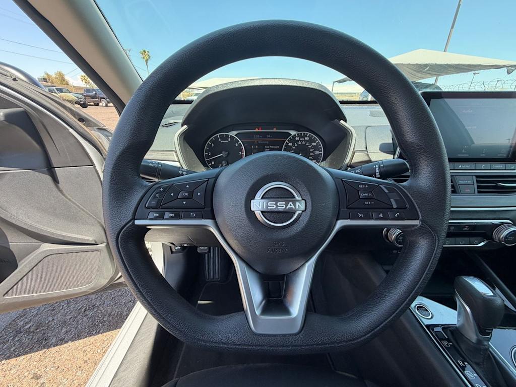 Thumbnail: 2024 Nissan Altima - 2