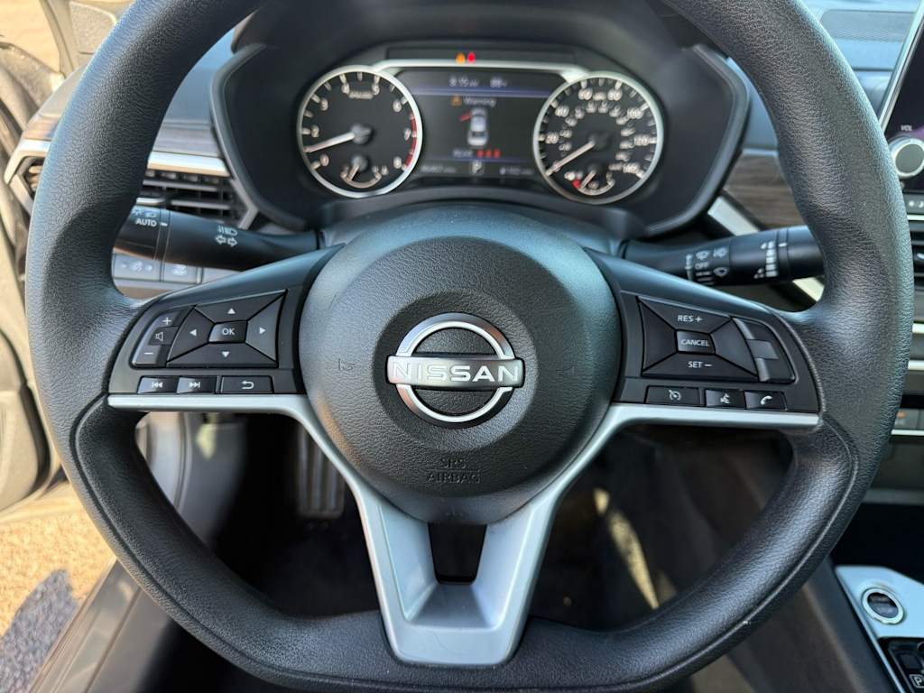 Thumbnail: 2025 Nissan Altima - 21