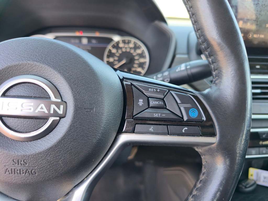 Thumbnail: 2023 Nissan Altima - 21