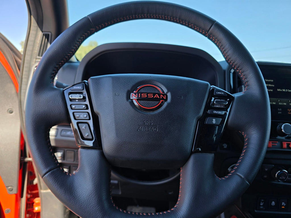 Thumbnail: 2025 Nissan Frontier - 12