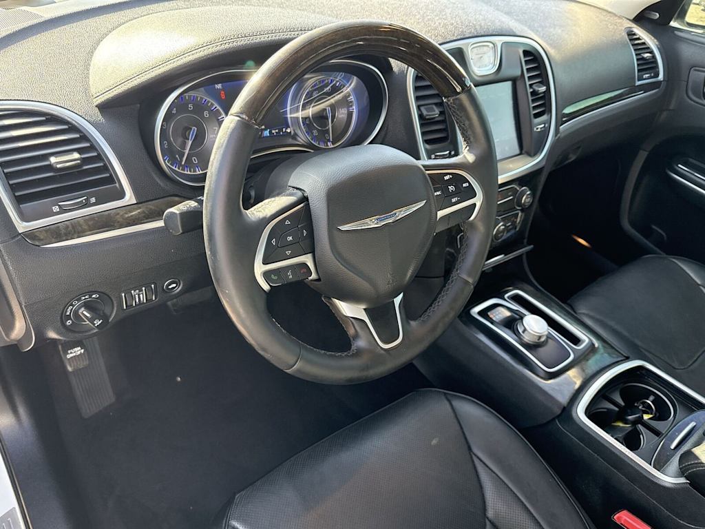 Thumbnail: 2016 Chrysler 300 - 12